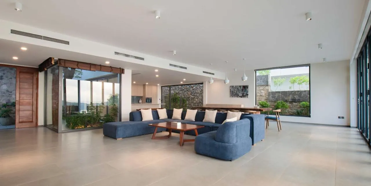 Oceanfront Villas Nha Trang 0*,  Vietnam