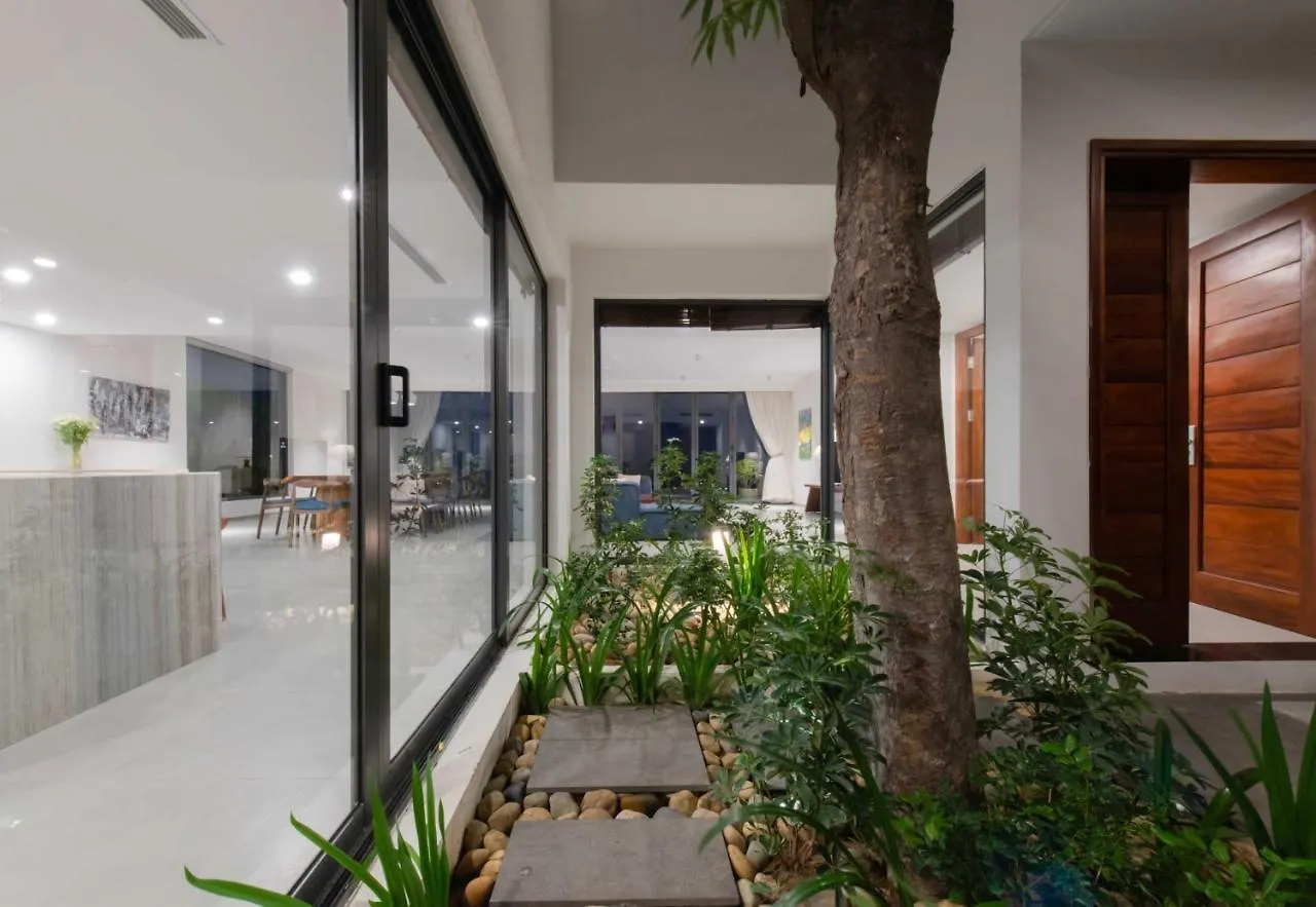 Oceanfront Villas Nha Trang 0*,  Vietnam